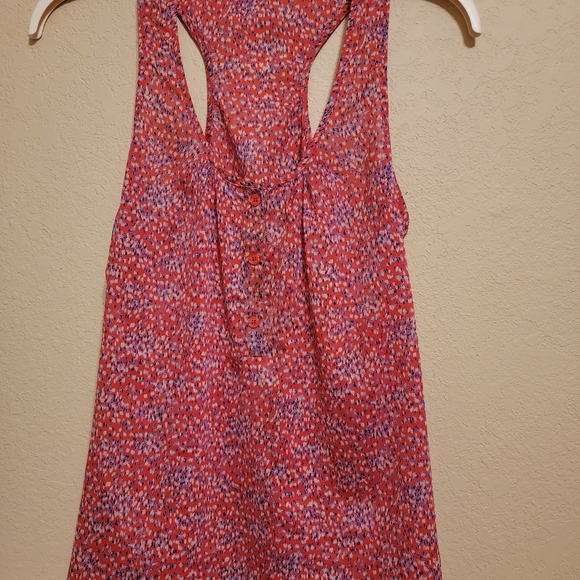 Top - Picture 2 of 5